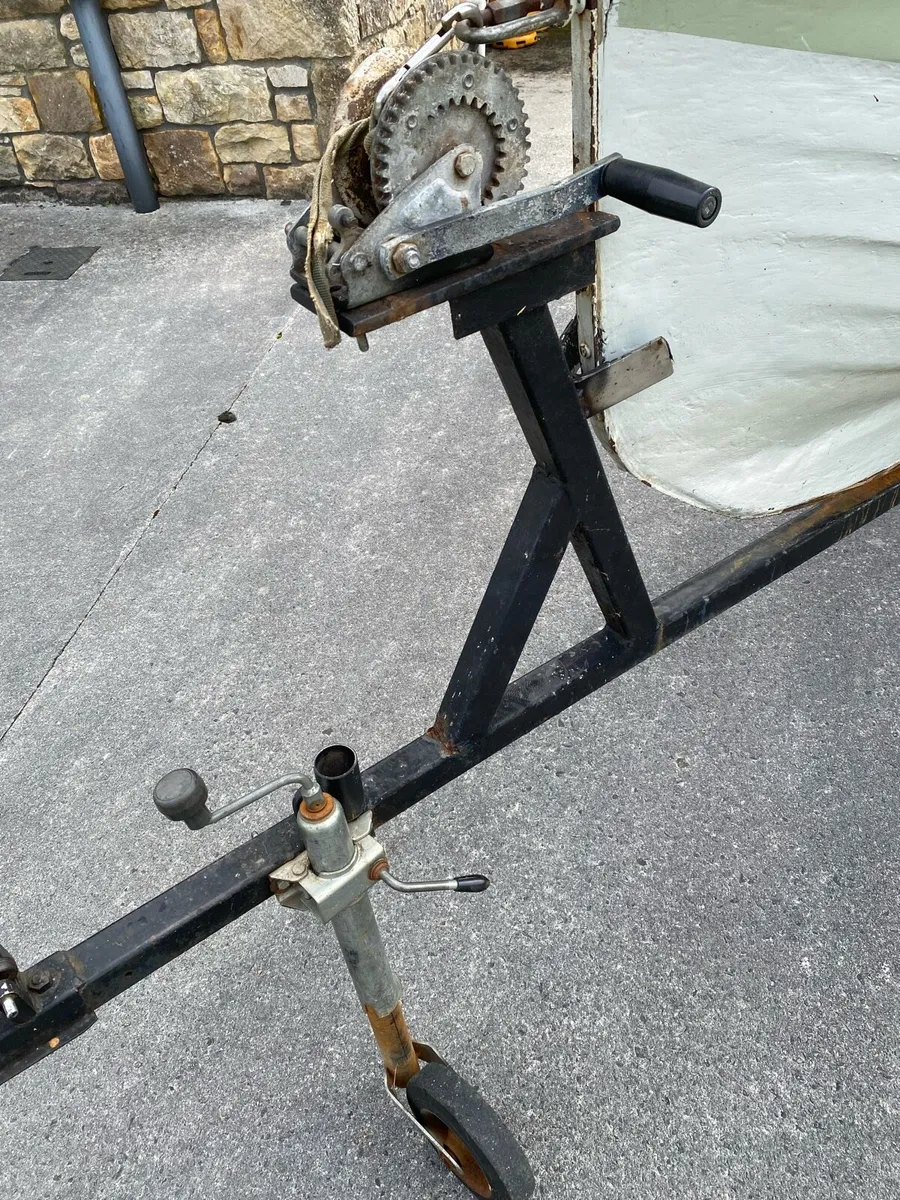 17ft Fishing Lake Boat - Image 4