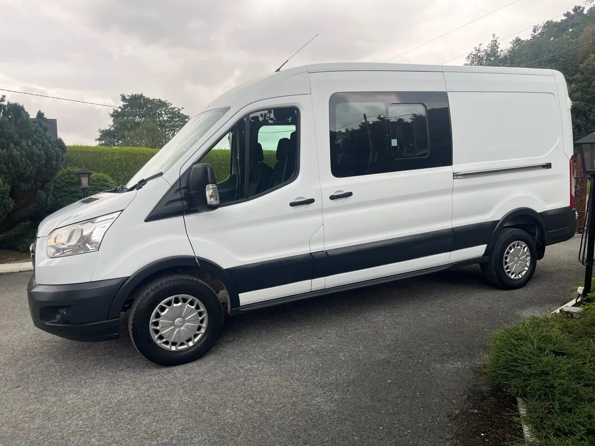 Ford Transit 7 seater crew cab - Image 3