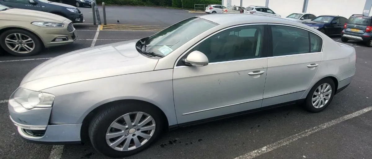 09 Volkswagen Passat - Image 1