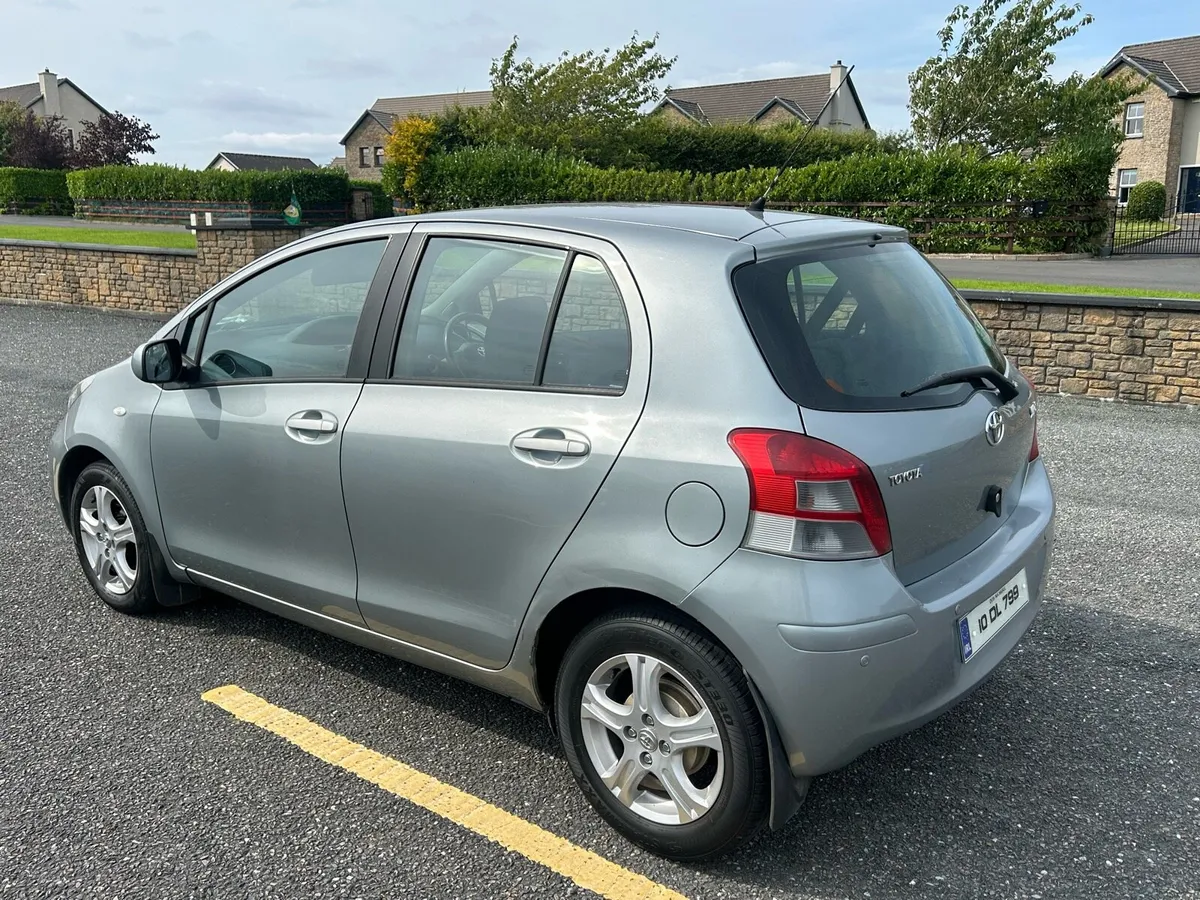 2010 Toyota Yaris 1.4 D4D - Image 2