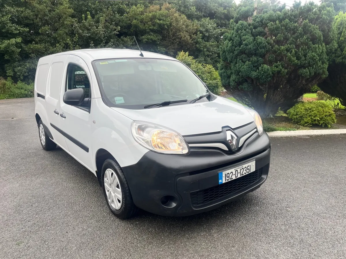 Renault Kangoo 1.5dci LWB- tiny mileage - Image 2