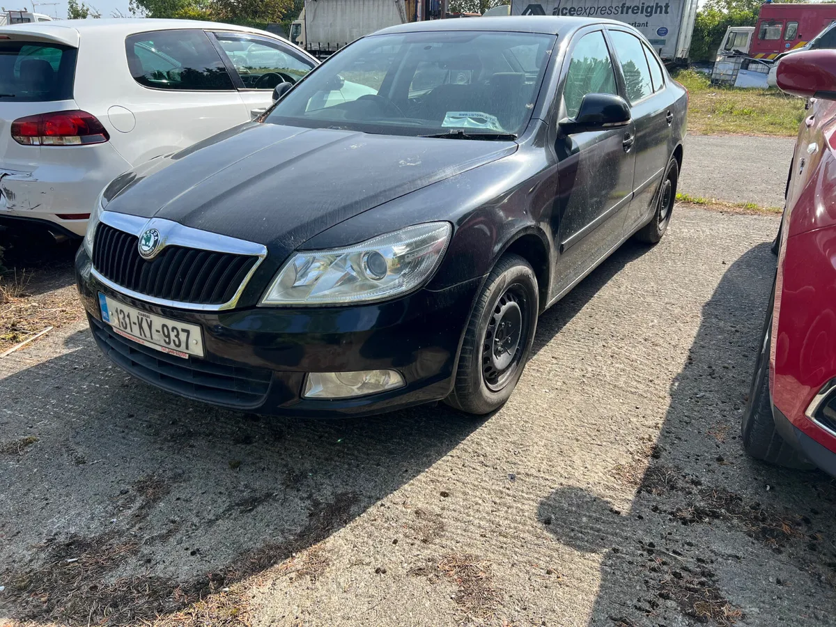 2013 Skoda Octavia 1.6 tdi no damage drive away - Image 3