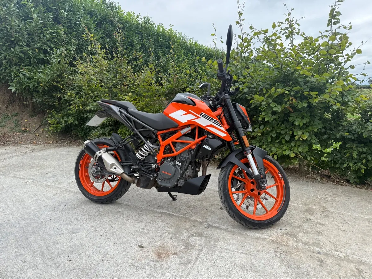 KTM Duke 125 2022 - Image 1
