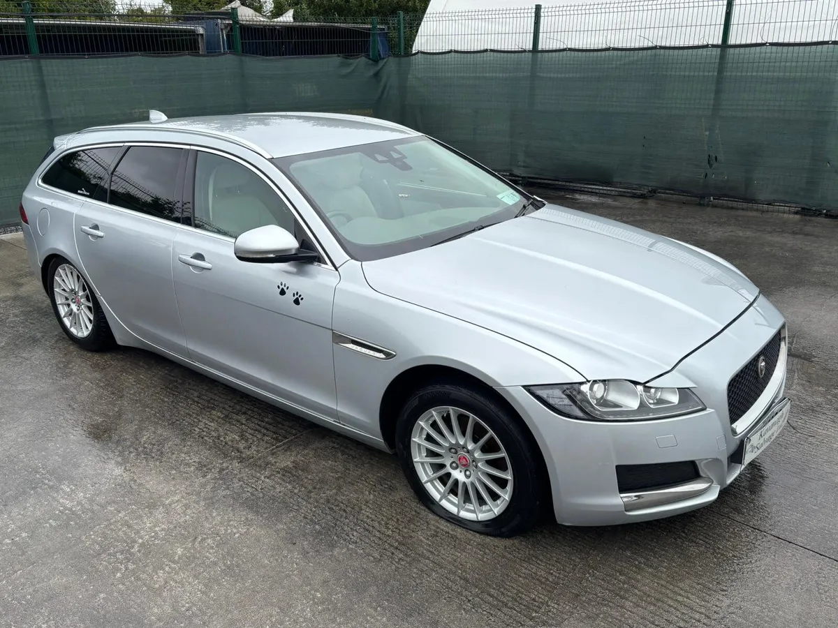2017 Jaguar XF Prestige 2.0L Diesel - Image 1