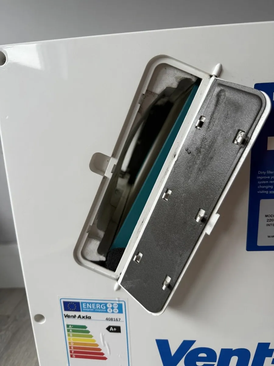 Vent Axia Sentinel Kinetic FH 408167 (RH) MVHR - Image 2