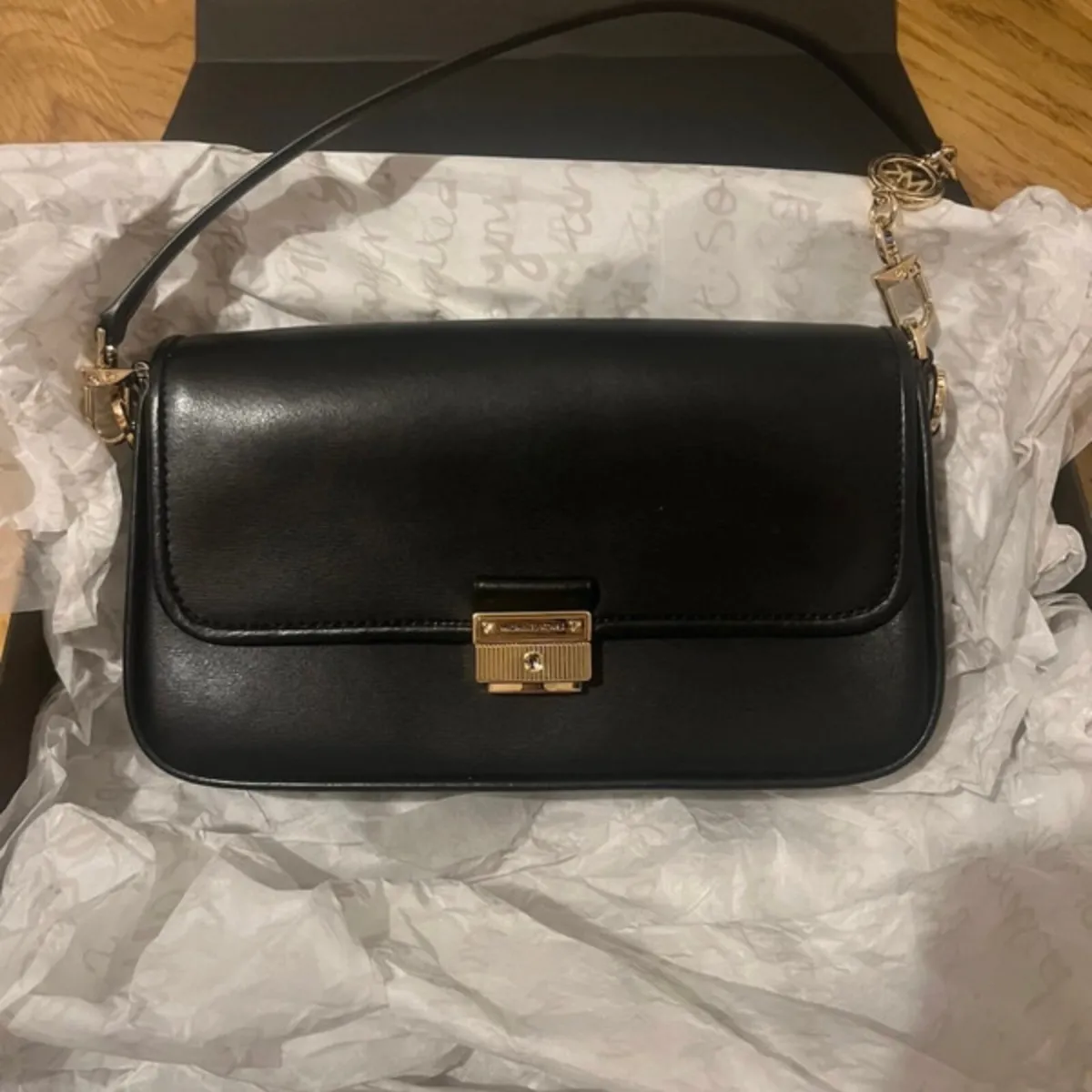 Michael Kors bag - Image 1