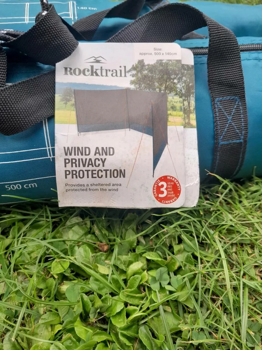 2 WIND BREAKERS - Image 2