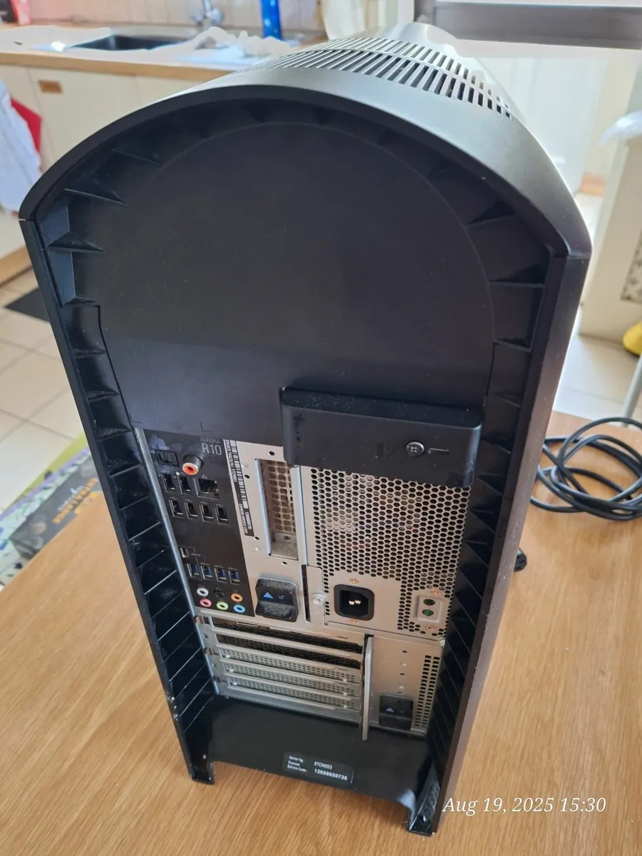 2021 Alienware Gaming PC, Ryzen 7 5800X, RTX3060Ti - Image 2