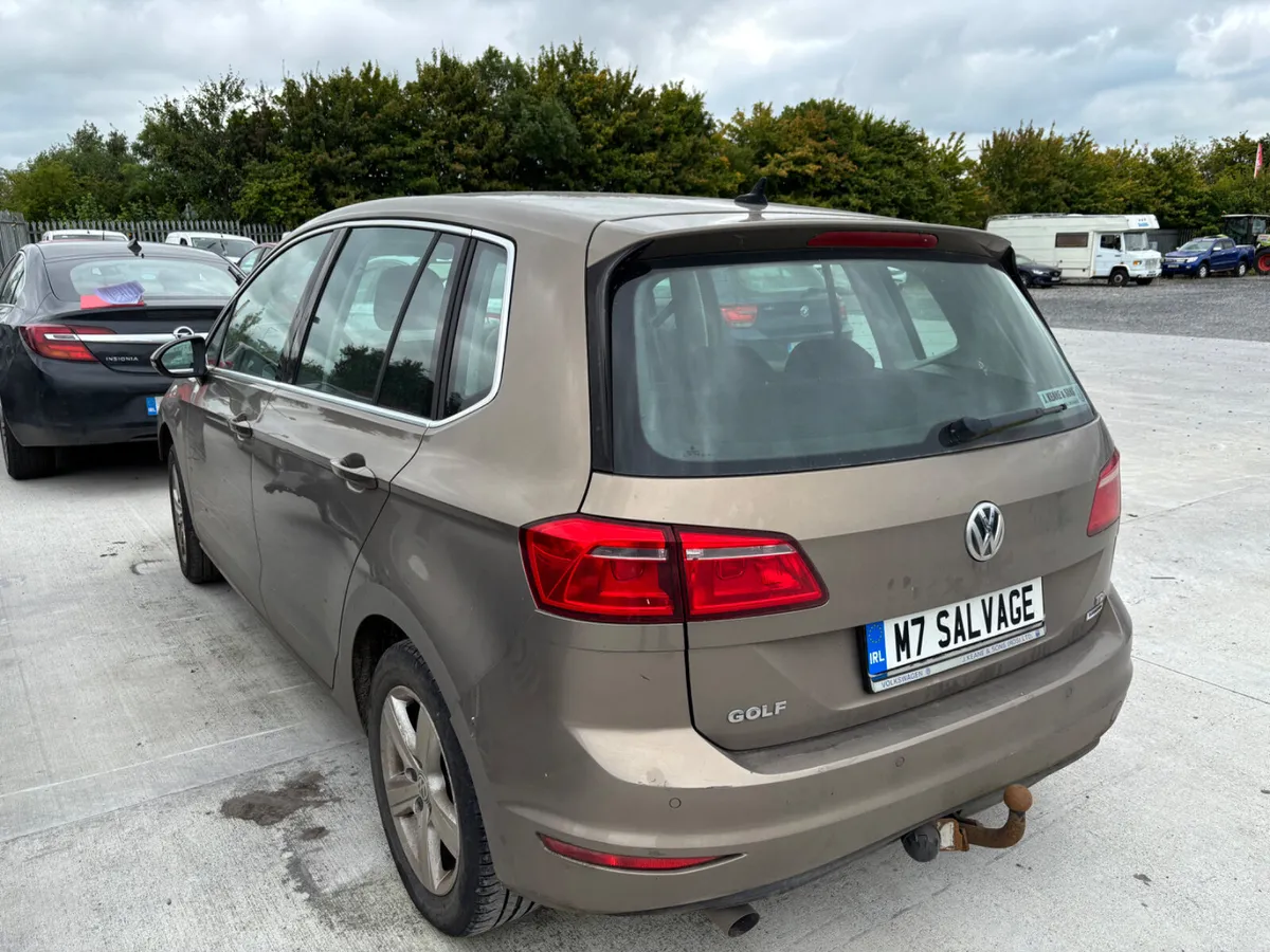 15 Golf SV 1.6 Diesel HL 80km Starting - Image 4