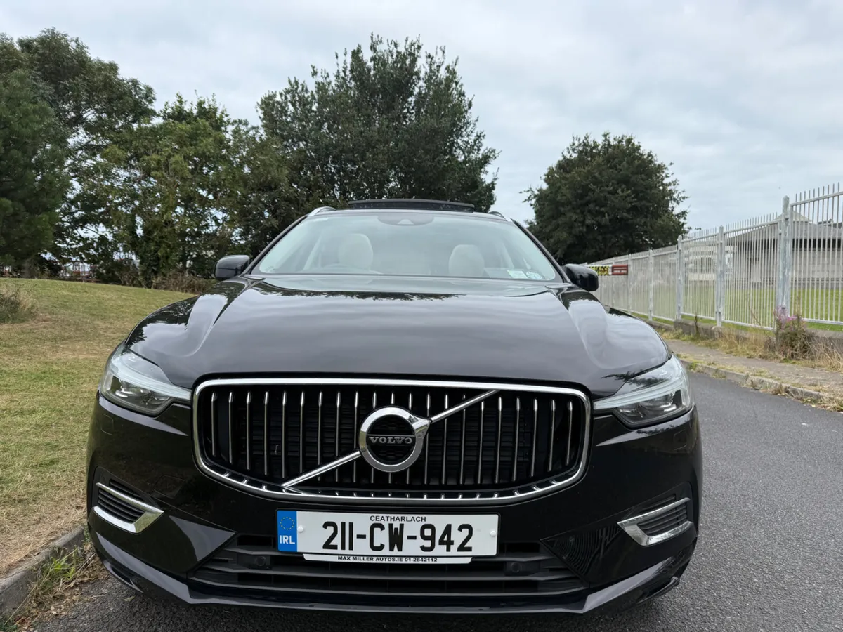 Volvo XC60T6 PHEV INSCRIPTION EXP OPENING PAN ROOF - Image 2