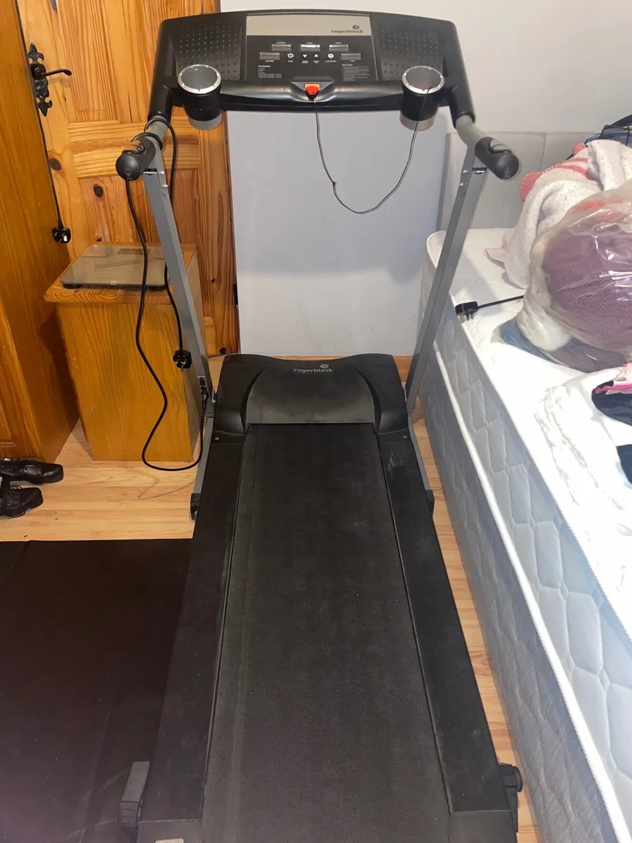 Treadmill - Image 1