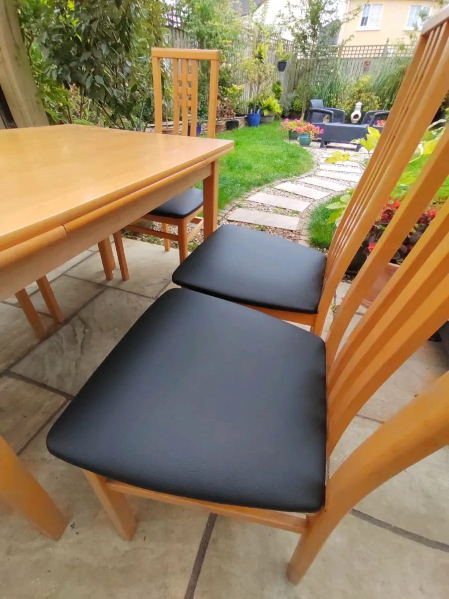 Kitchen dining table - Image 4