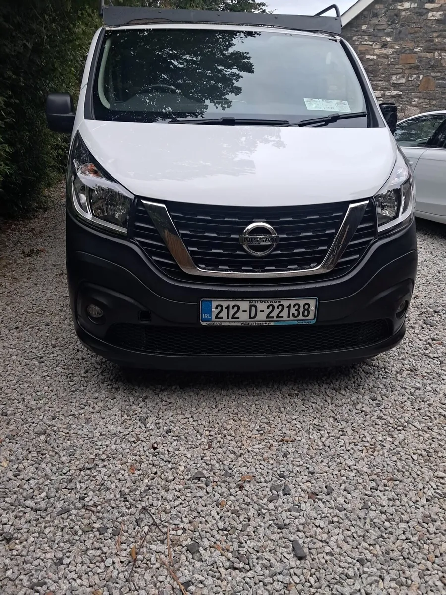 Nissan NV 300 - Image 1
