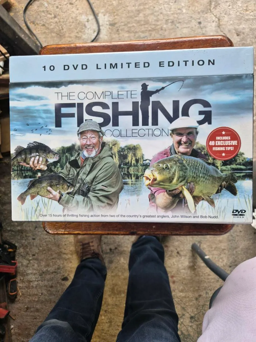 Fishing DVD box set. Complete Guide to Foshing. 10 - Image 1