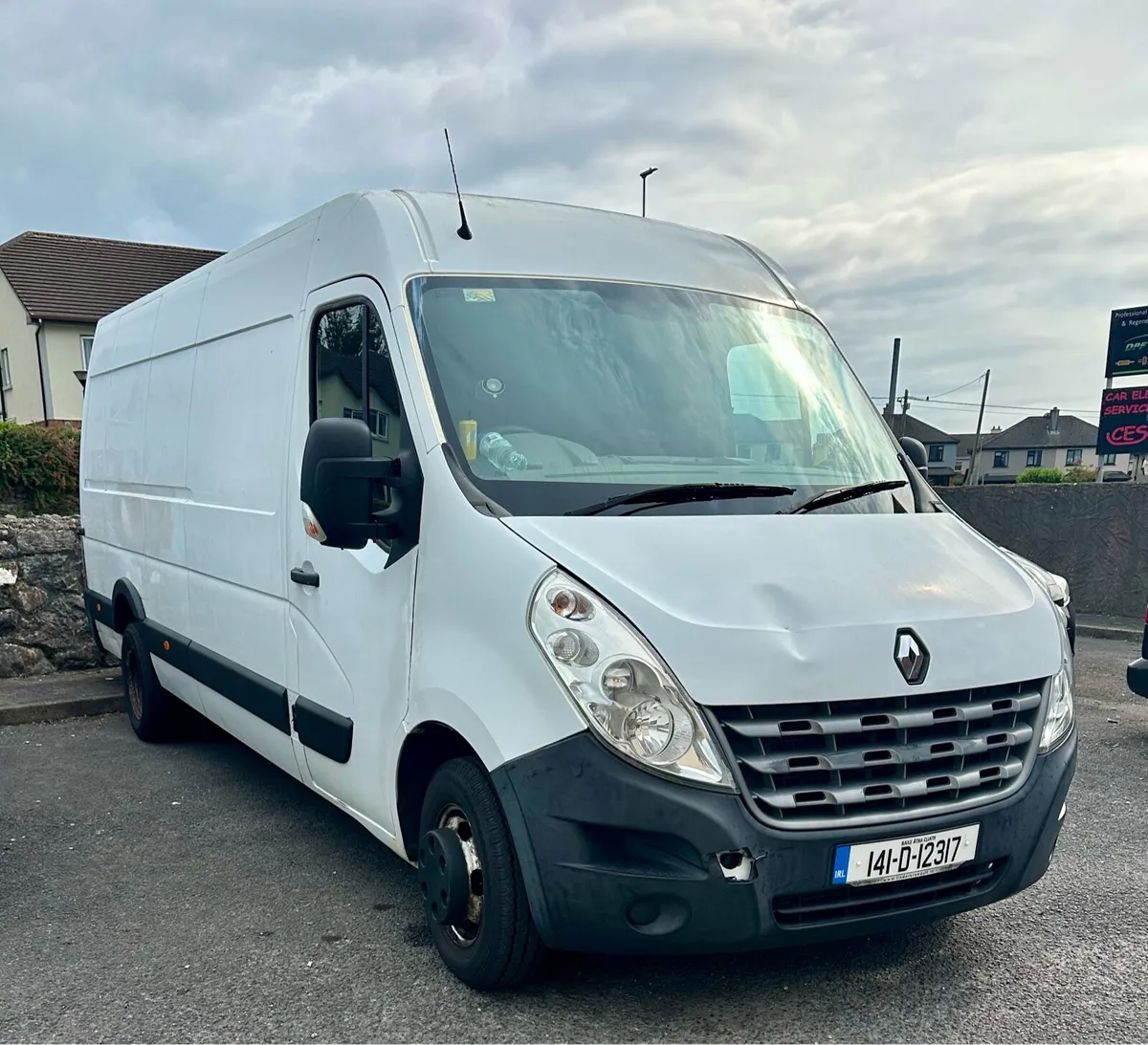 Renault Master 2.3 DCI LWB - Image 1