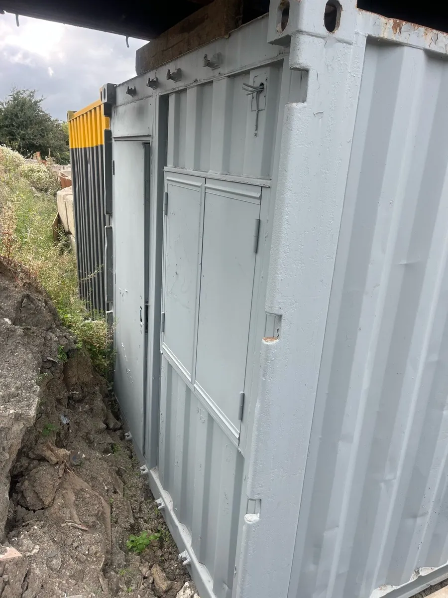 20ft container/ office - Image 3