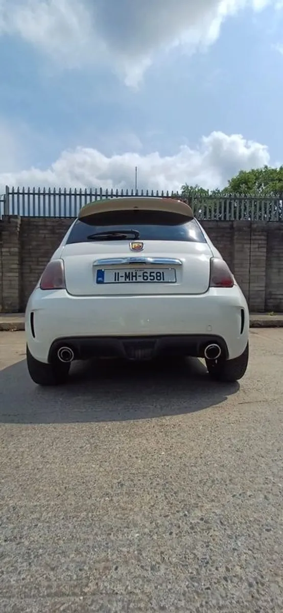 2011 Fiat 500 Abarth Turbo - Image 4
