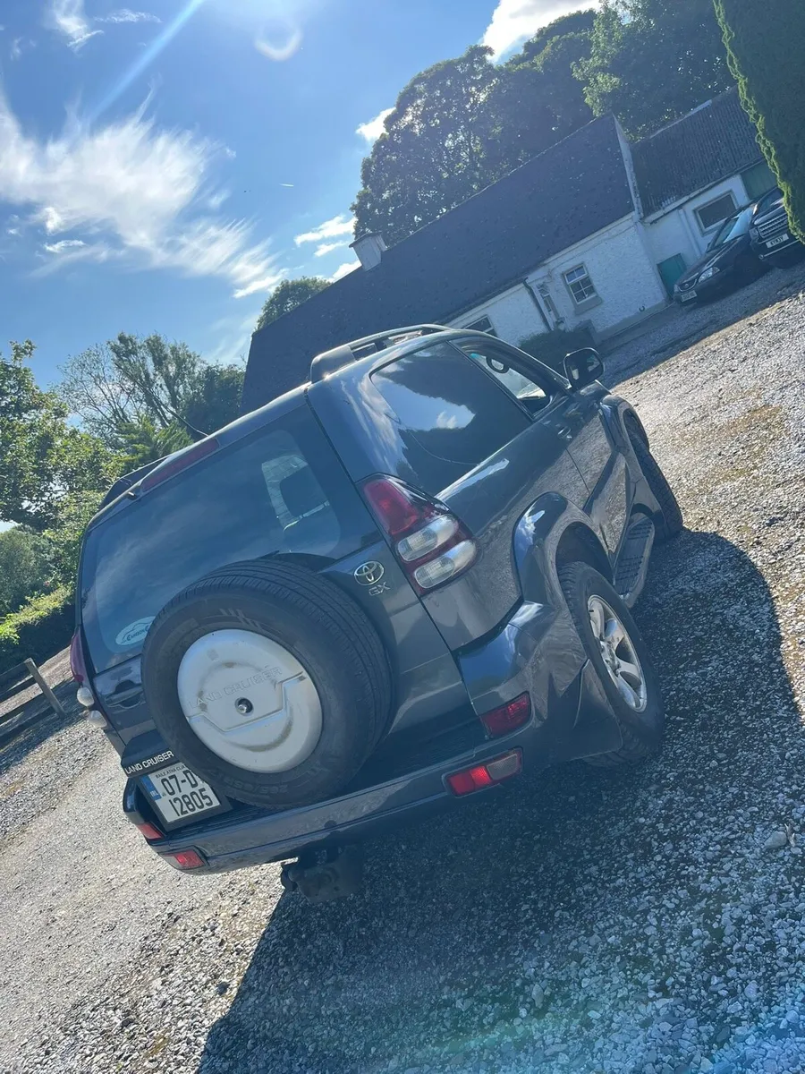 Landcruiser swb - Image 1