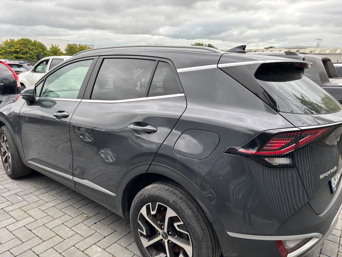 24 Sportage K3 Diesel Starting Only 12km Light Dam - Image 4