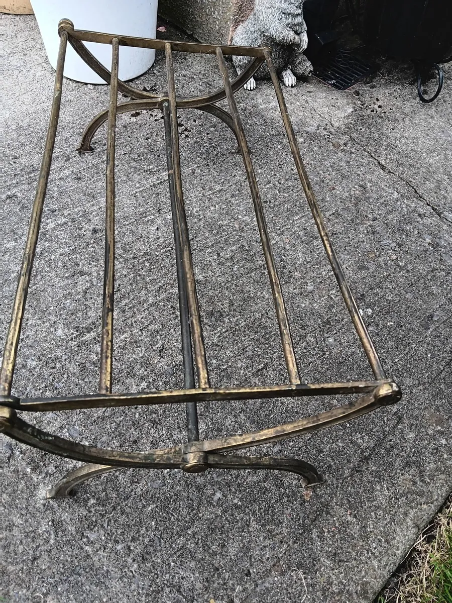 Vintage brass luggage/shoe rack - Image 4