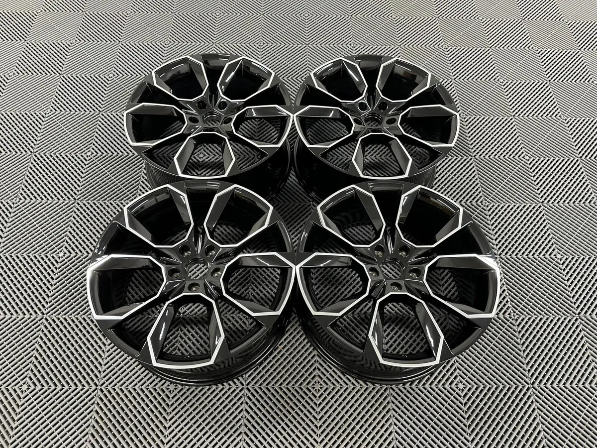 19″ Skoda VRS Style Alloys Octavia superb Vw 5x112 - Image 4