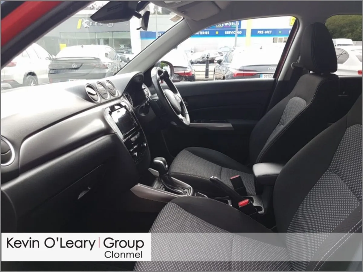 Suzuki Vitara 1.5 Full Hybrid Sz-t AGS - Image 4