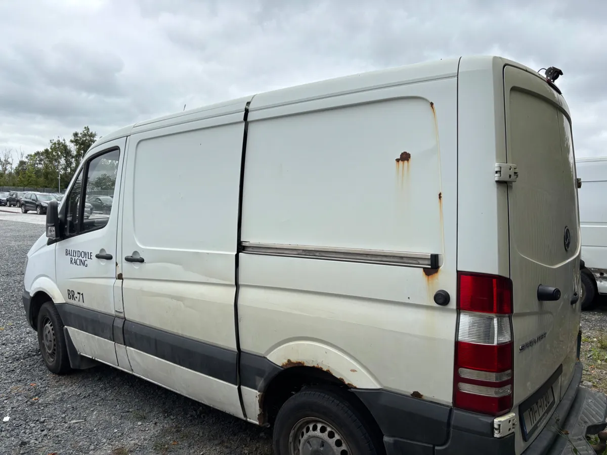 17 Sprinter 214/32 EU6 2.1 Diesel 230km Starting - Image 4