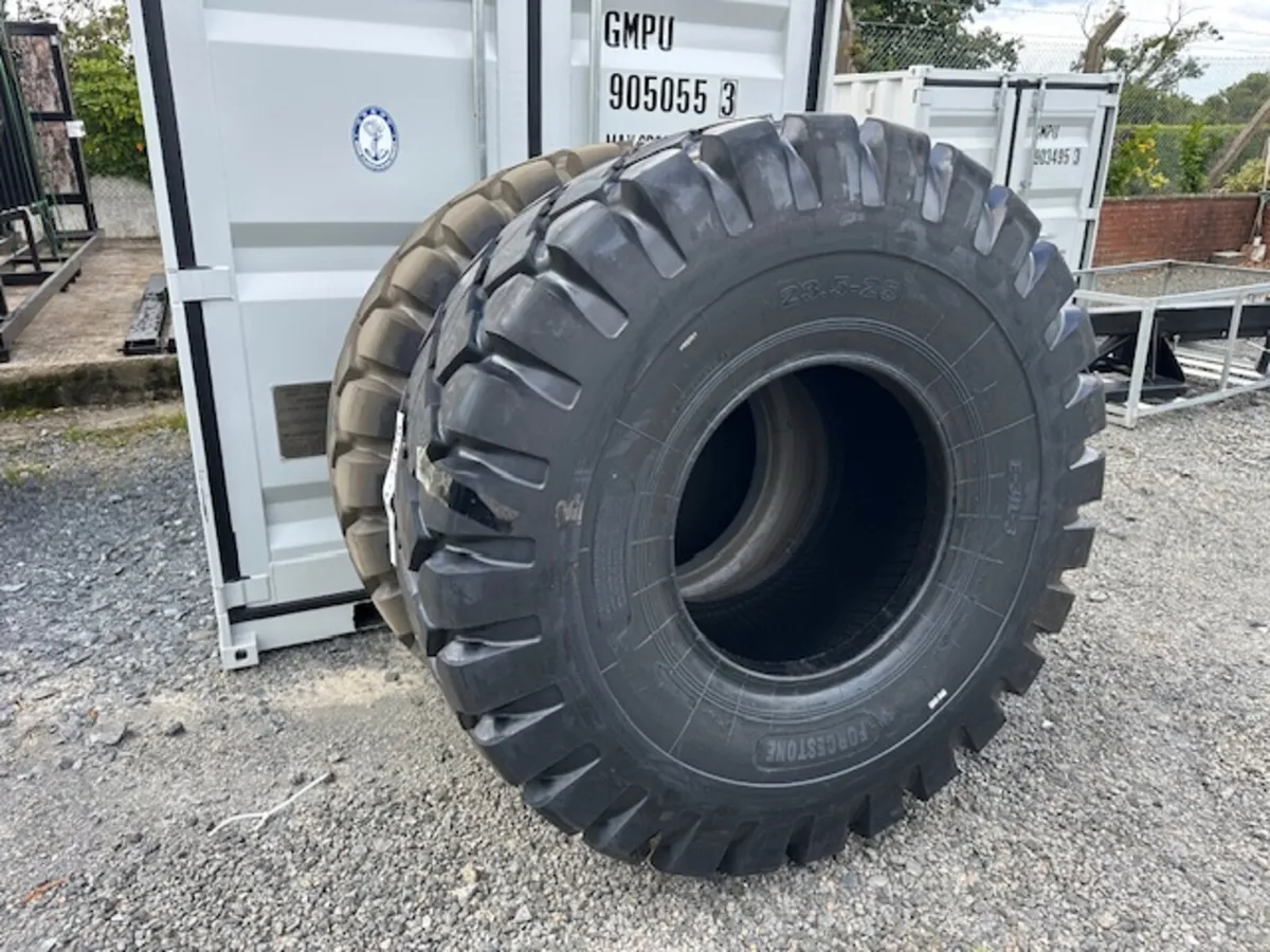 Set of 4 Tyres for Dump Truck **Online Auction** - Image 3