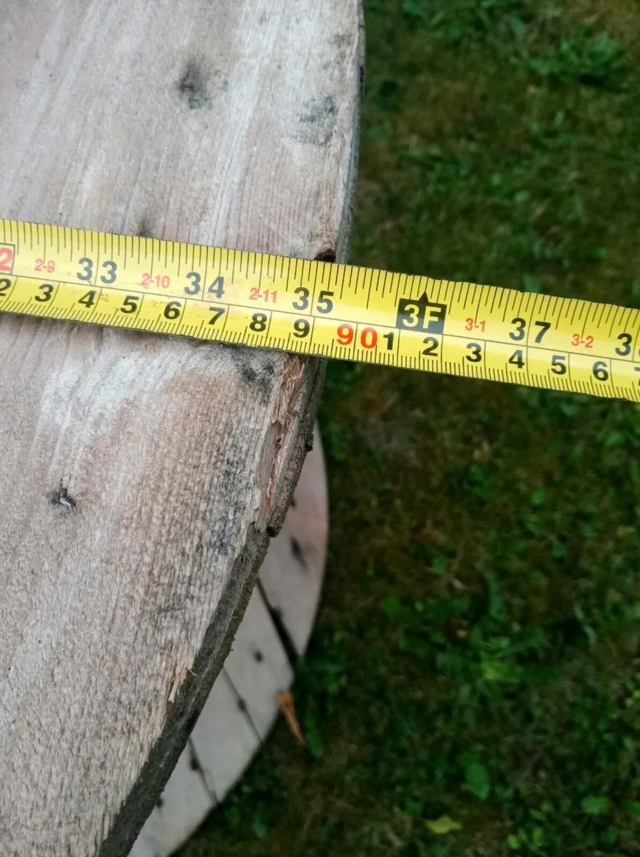 Garden table - Image 2