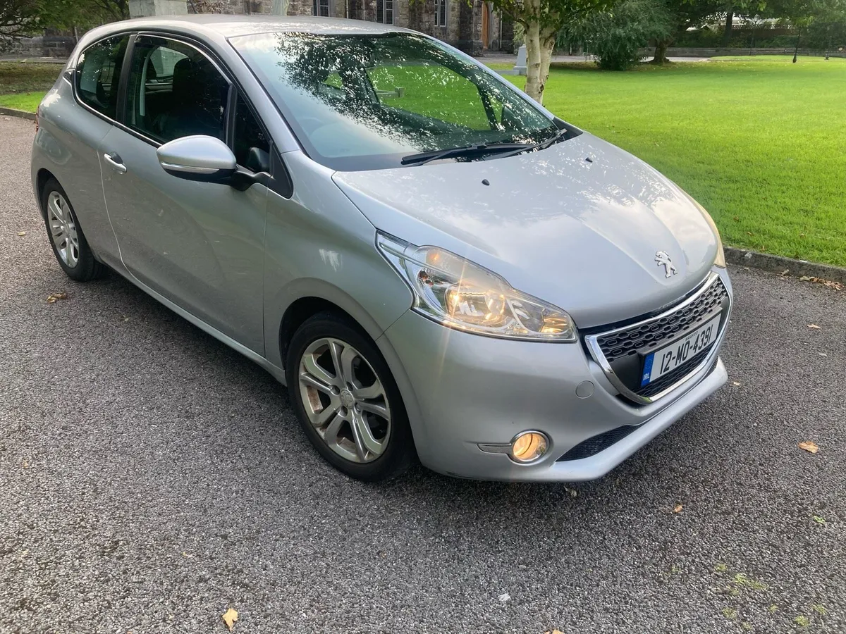 2012 Peugeot 208 1.2 Petrol, low mileage - Image 4