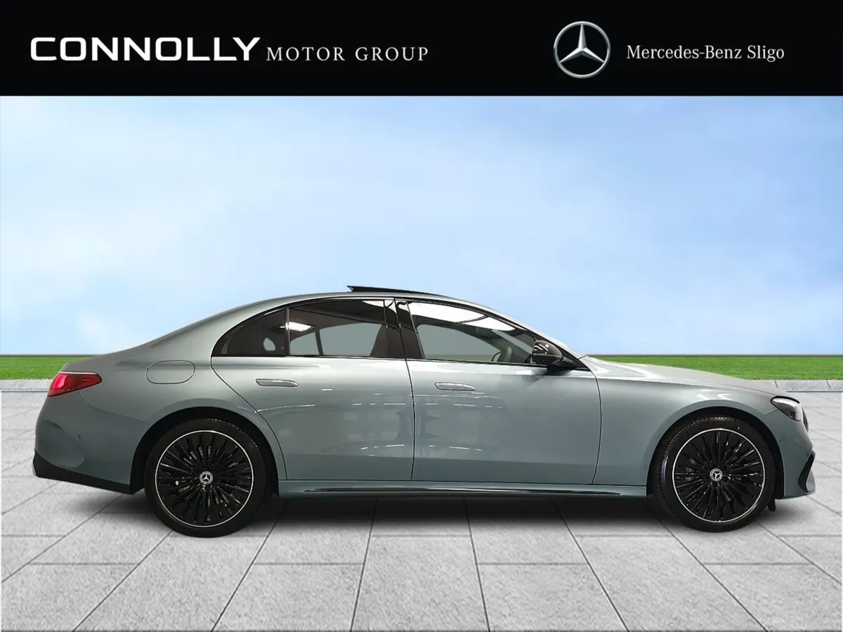 Mercedes-Benz E-Class E300 E - Premium - Image 4