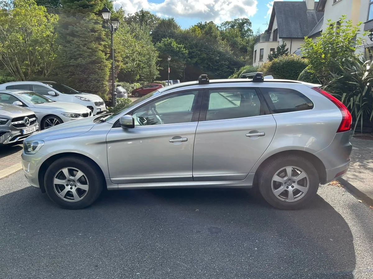 2015 Volvo XC60 D4 SE for sale - Image 2