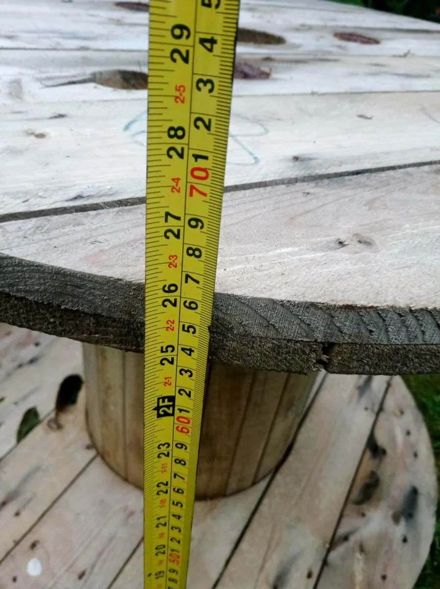 Garden table - Image 3