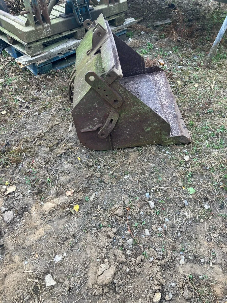 Quickie 3ft3 inch bucket - Image 2