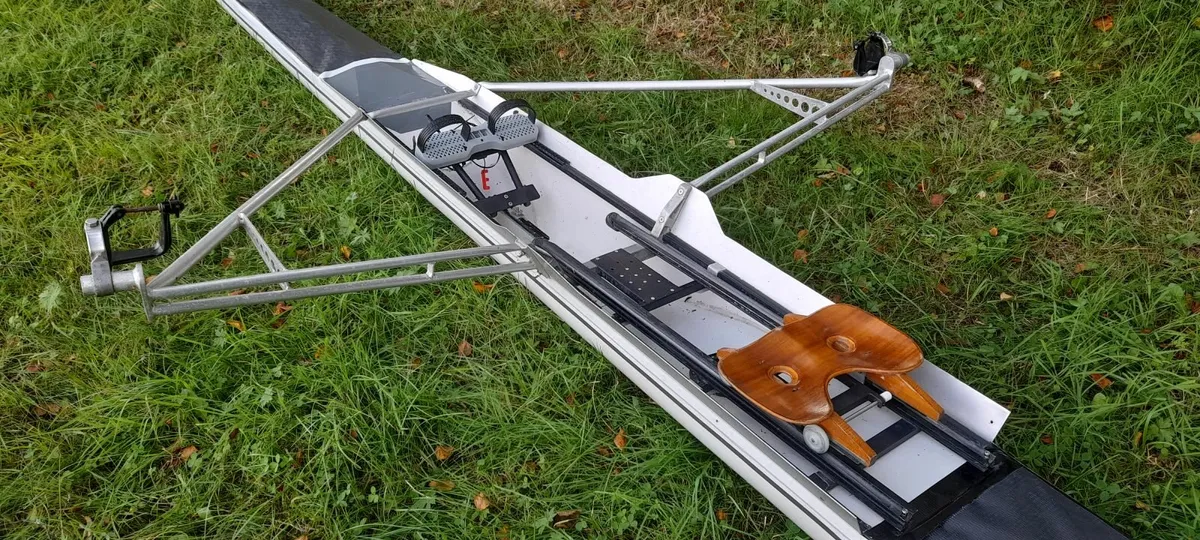 Single Scull Rowing Boat - Image 1