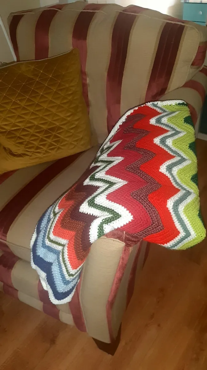 Hand made by myself Crochet Blanket - Image 3