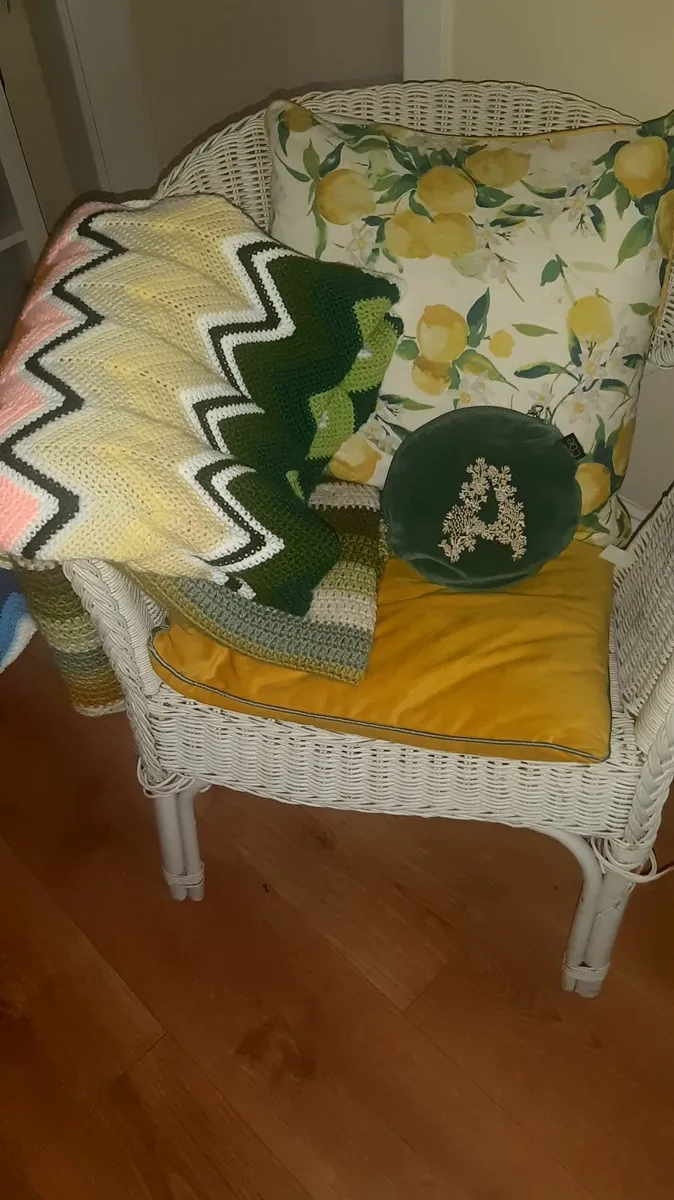 Hand made by myself Crochet Blanket - Image 4