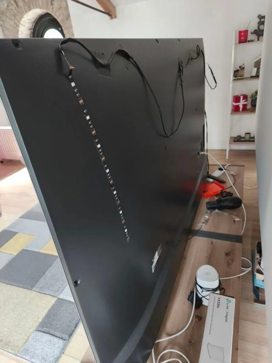 Lg Tv 75 ( Huge ) Tv. - Image 4