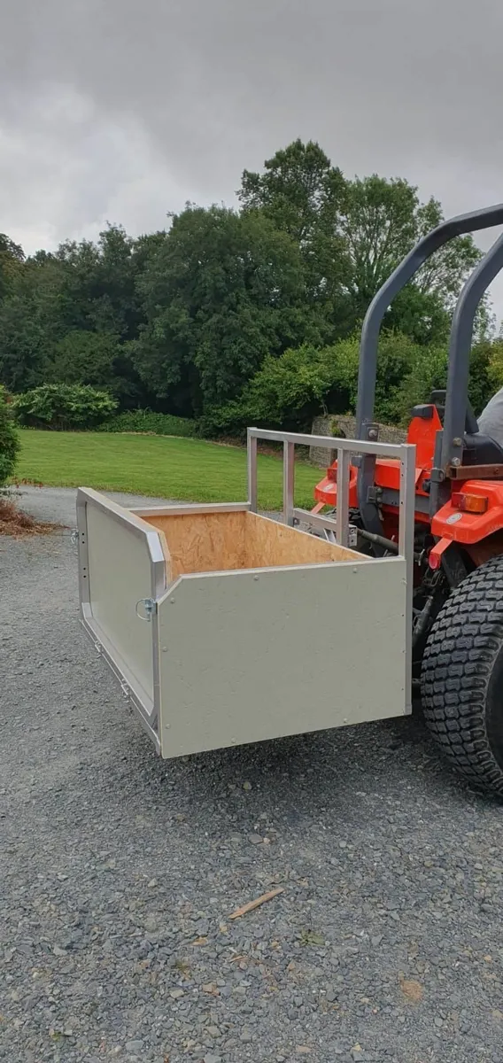 Link box - Image 1