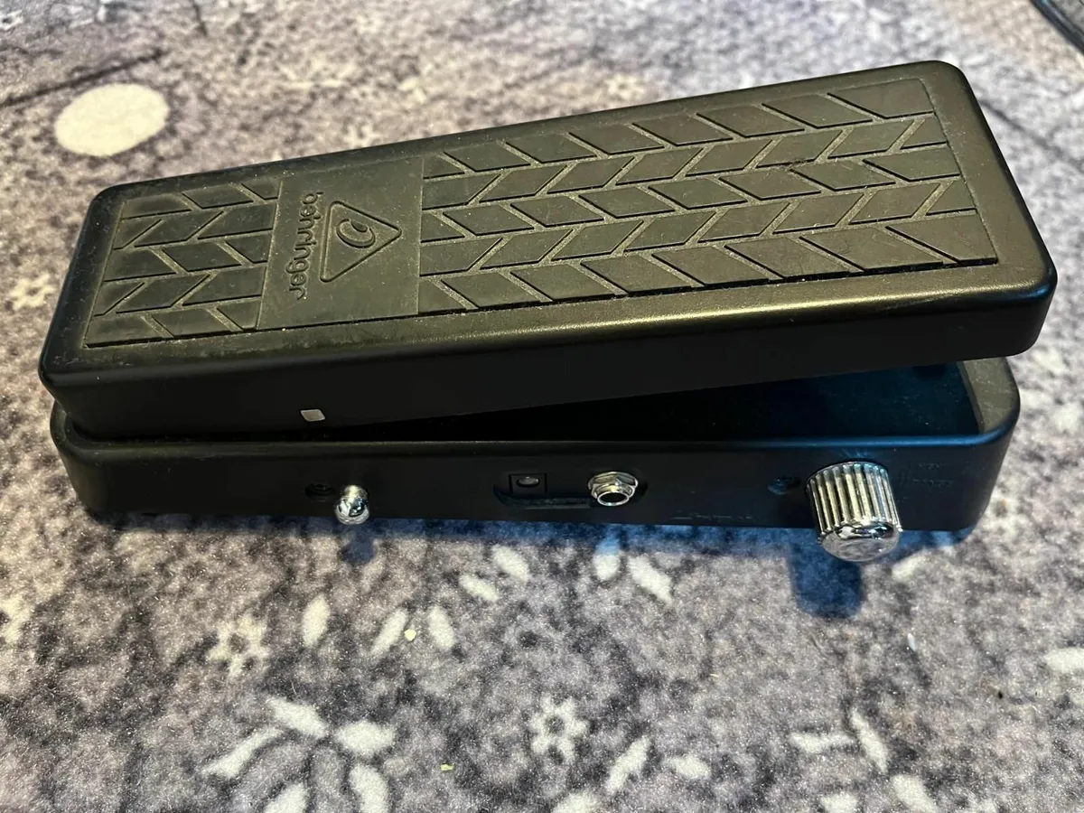 Guitar pedals - Image 3
