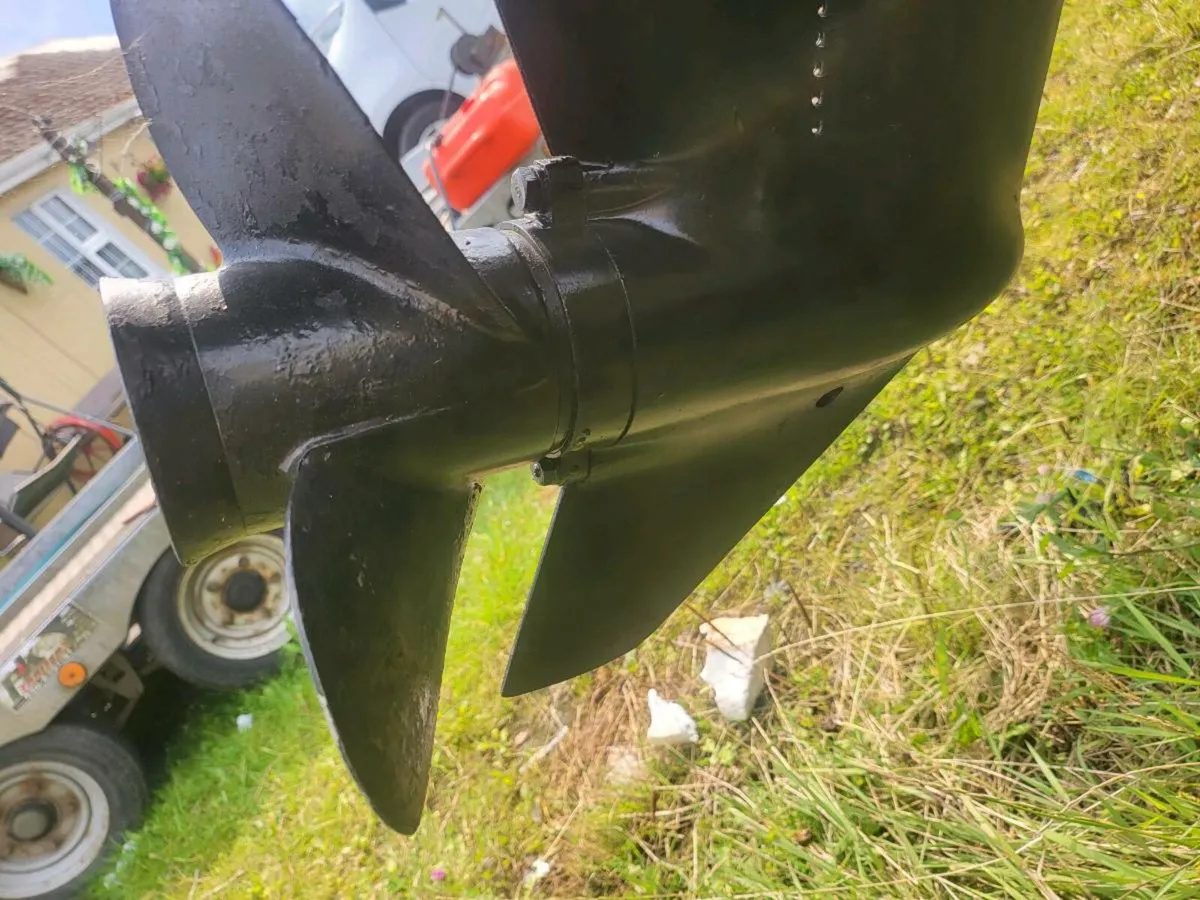 NEW PICTURES AS REQUESTED  30hp 4 stroke mercury - Image 1