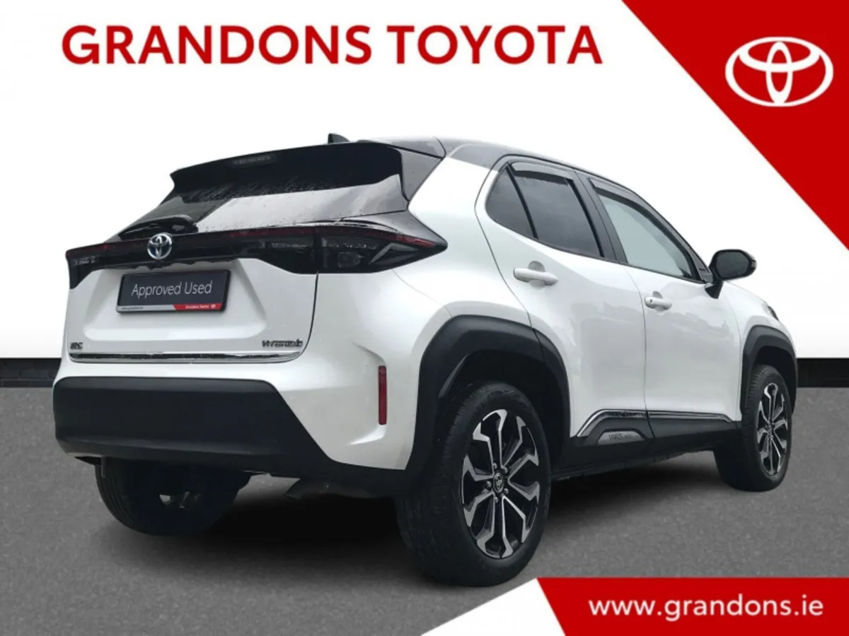 Toyota Yaris Cross LUNA SPORT - GRANDONS - Image 2