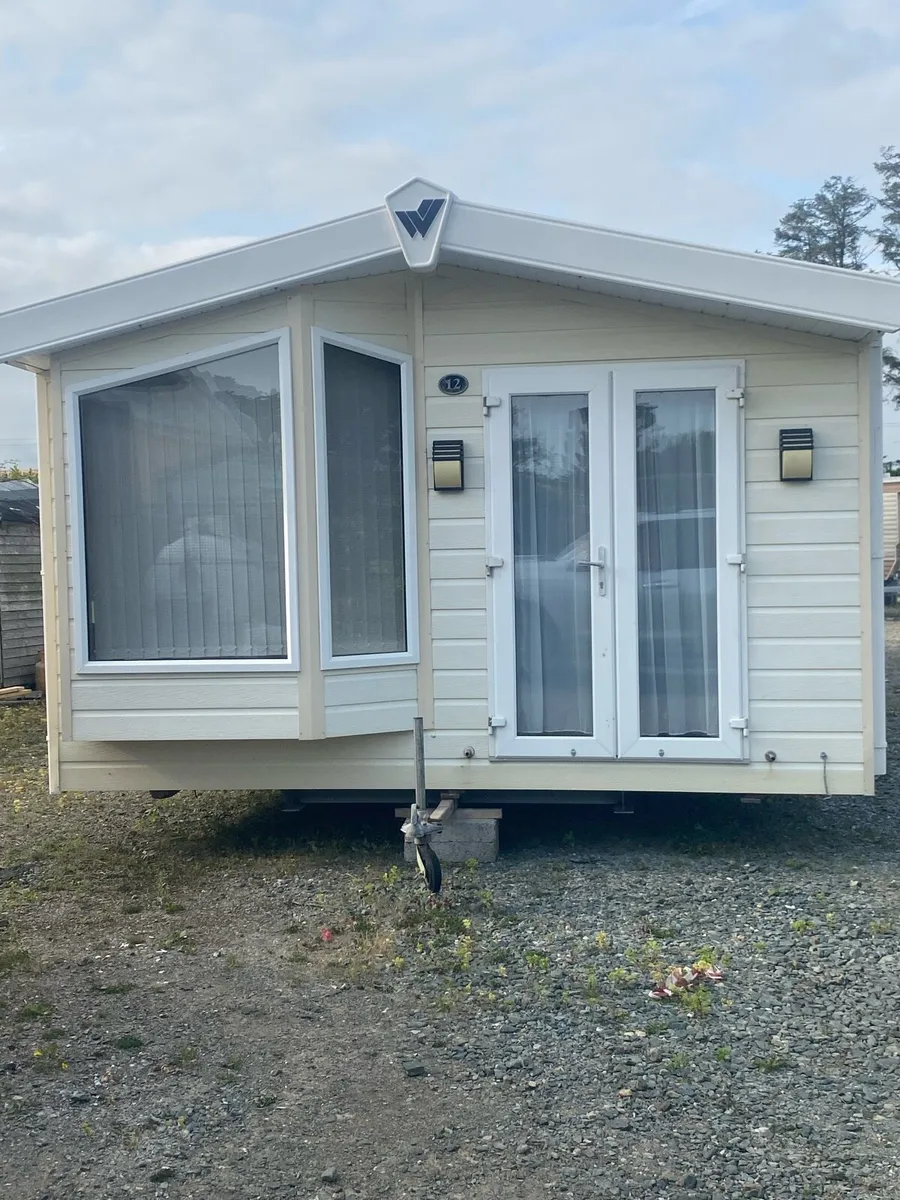 Full Residential spec mobile home - Image 1