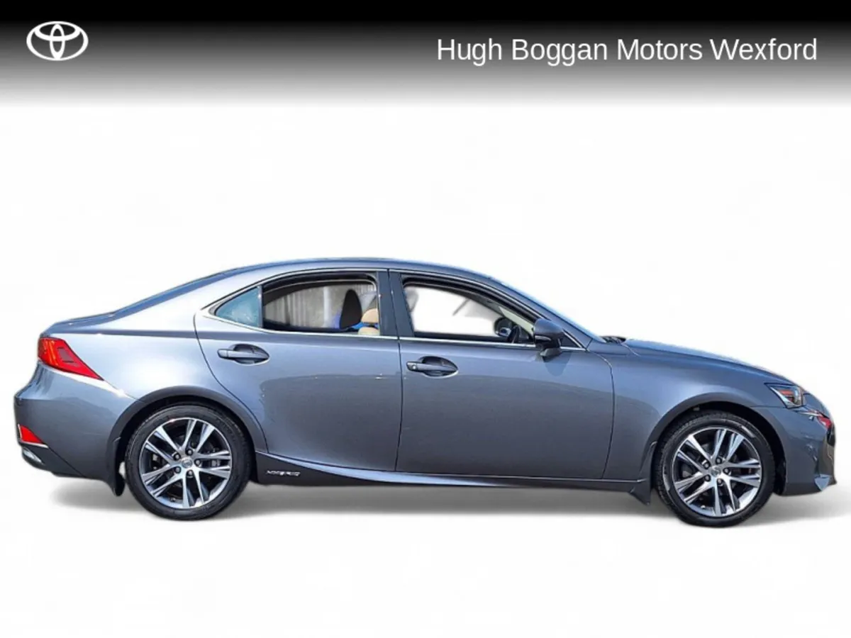 Lexus IS IS300h Luxury (NEDC2) - Image 3