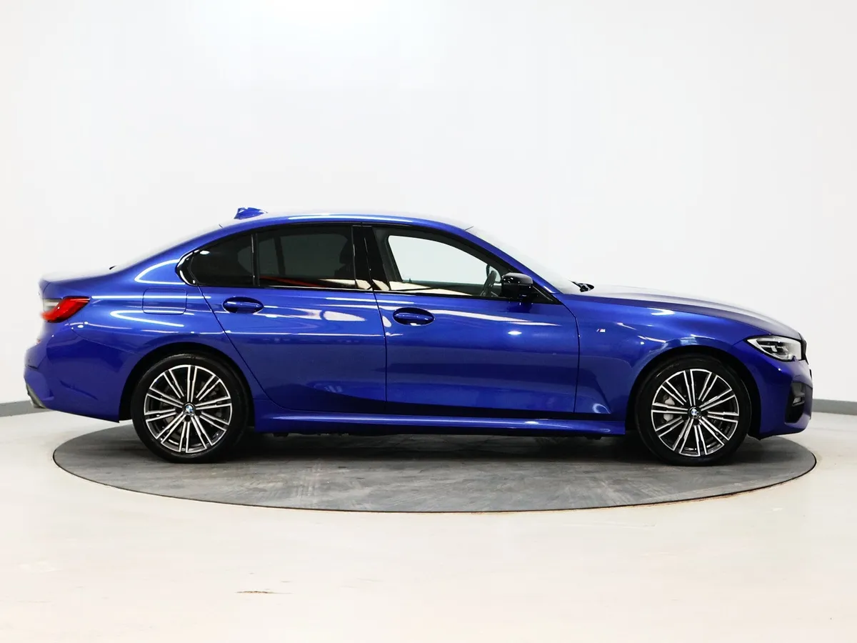 *94* 2021 BMW 3-Series 2.0 m-sport - Image 3