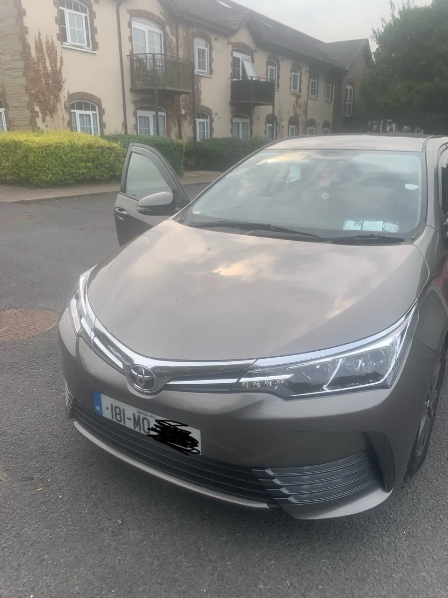 Toyota Corolla 2018 - Image 1