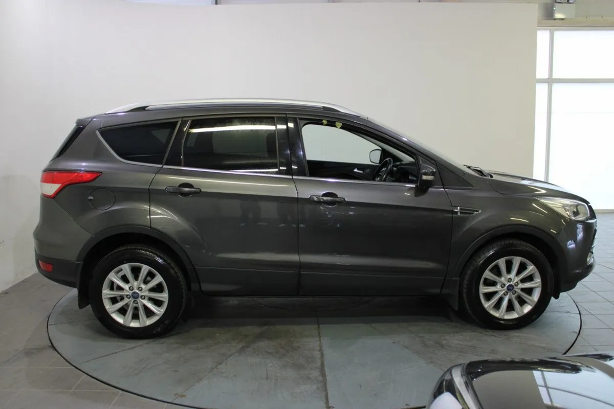Ford Kuga Titanium 2.0 TDI - Image 4