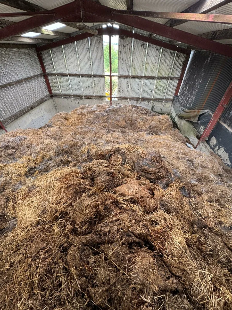 FREE SHED OF MANURE - Image 1