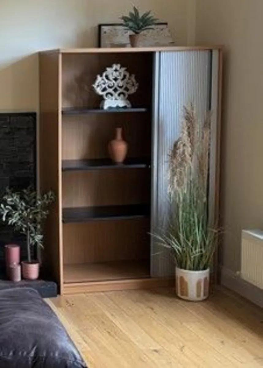 Office shelving unit