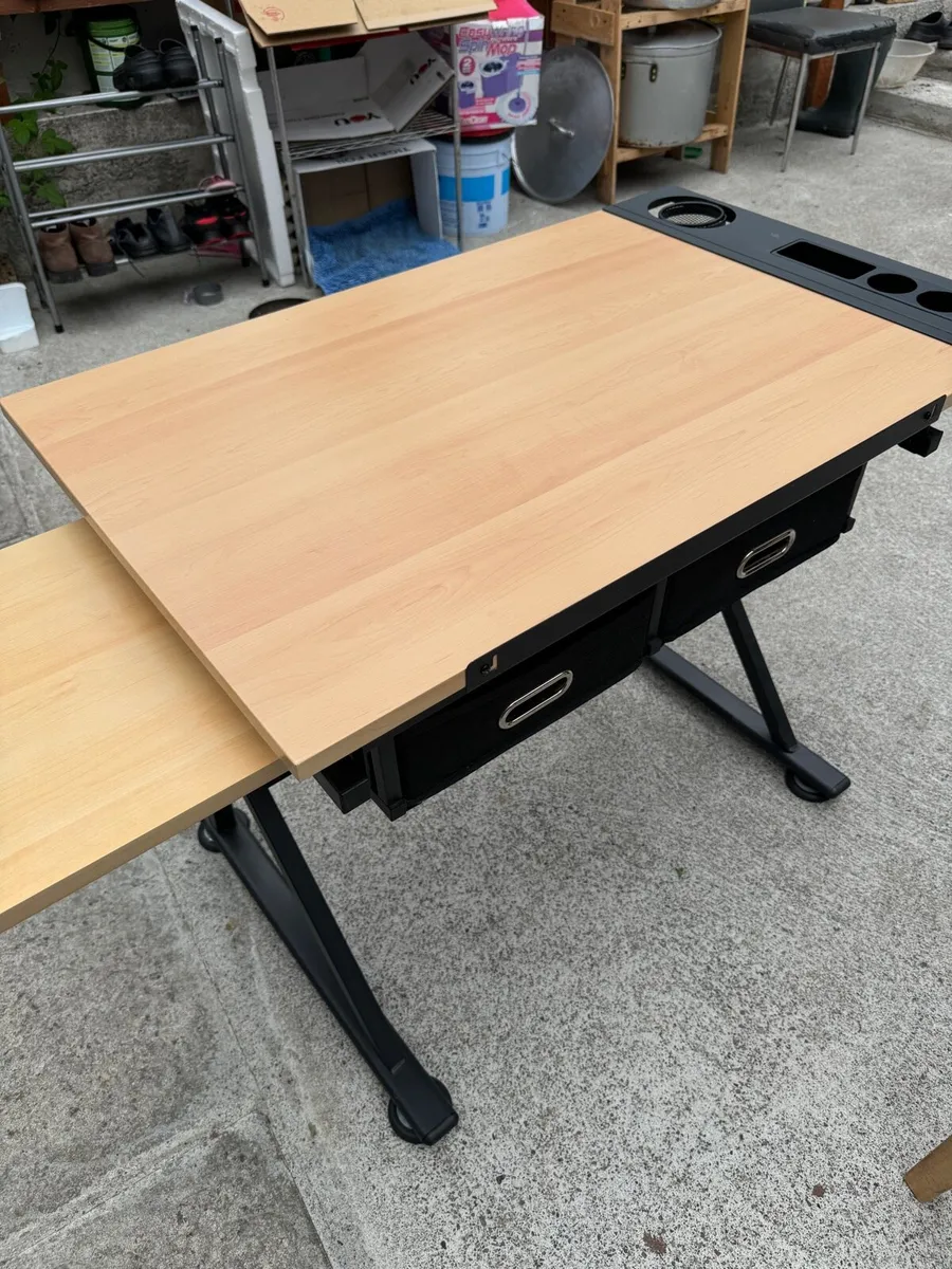 Drawing table - Image 3